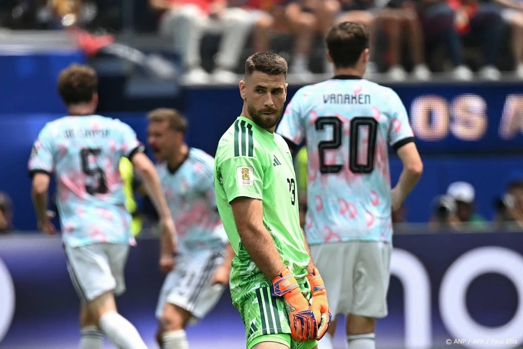 Eerste tegengoal keeper Simón van Spanje na 649 minuten