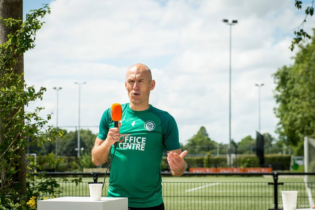 Robben maakt waarschijnlijk vrijdag rentree bij Groningen