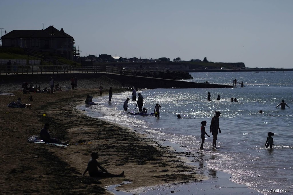 Strandgangers in Engeland gewaarschuwd voor vallend gesteente