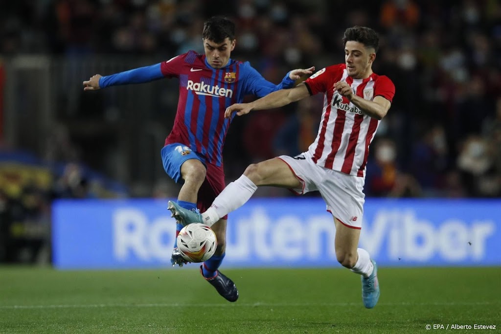 PEC Zwolle huurt buitenspeler Serrano van Athletic Club