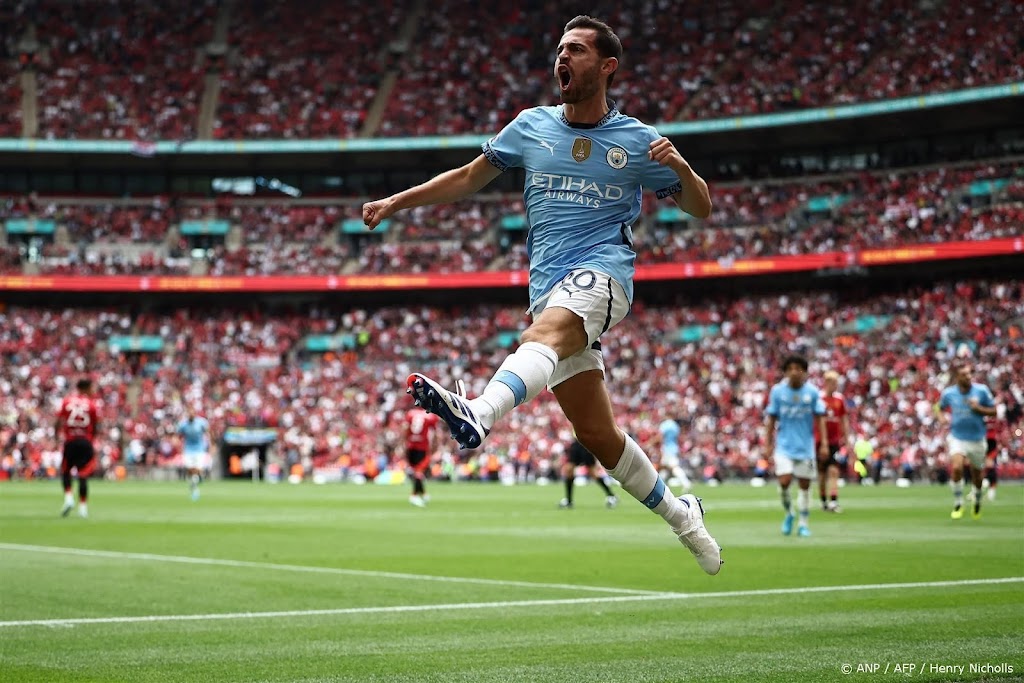 Manchester City pakt Community Shield vanaf de strafschopstip