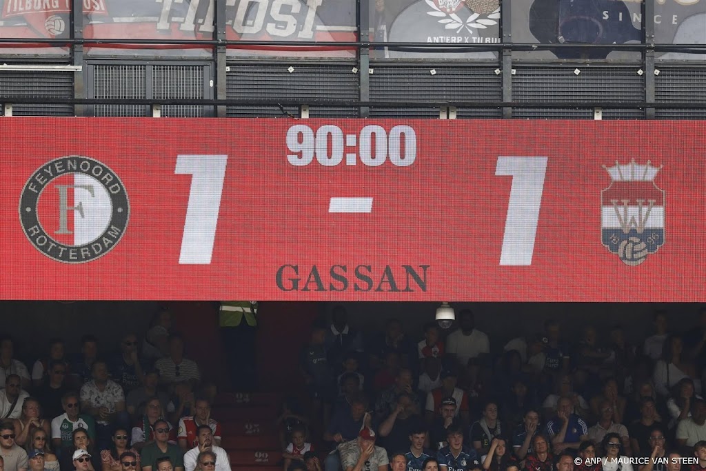 Feyenoord begint ook nieuwe seizoen met puntenverlies
