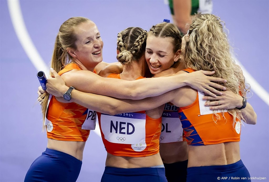 Estafettevrouwen 4x400 meter veroveren olympisch zilver