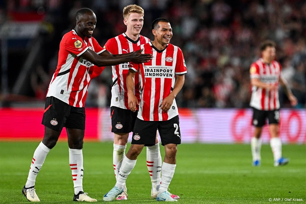 Winnend PSV komt niet in de problemen tegen RKC