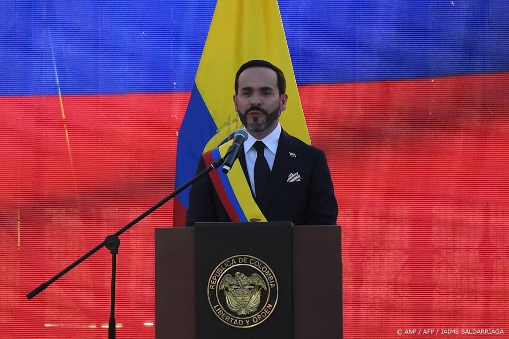 Nieuwe Colombiaanse president reist naar aardbevingsgebied