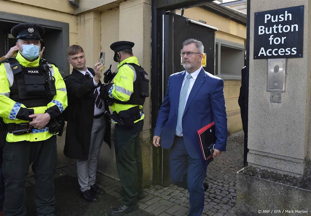 Voormalige Noord-Ierse DUP-leider ontkent schuld in zedenzaak