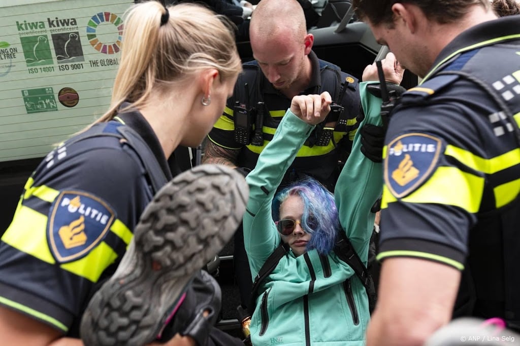 OM gaat XR-demonstranten die A12 blokkeerden niet vervolgen