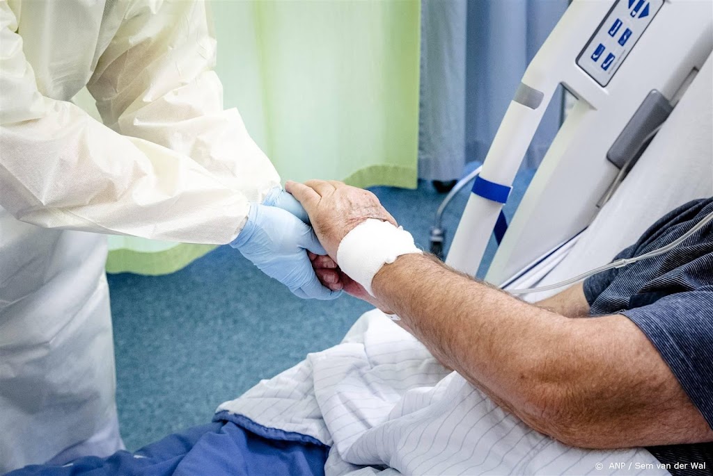 Aantal coronapatiënten in ziekenhuis stijgt naar ruim 300