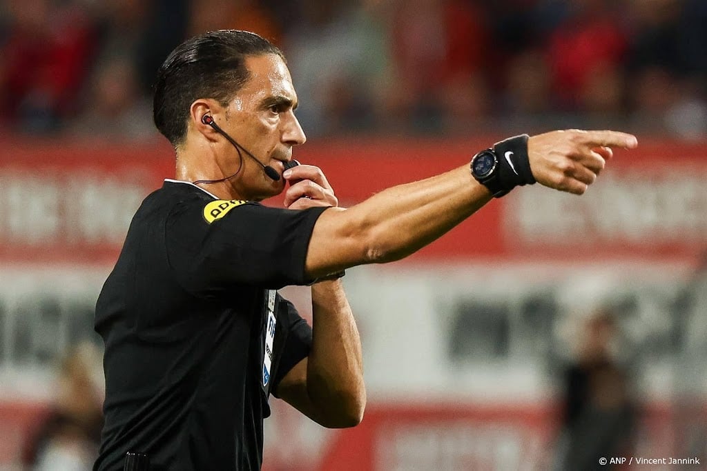 Scheidsrechter Gözübüyük leidt duel tussen Polen en Portugal 