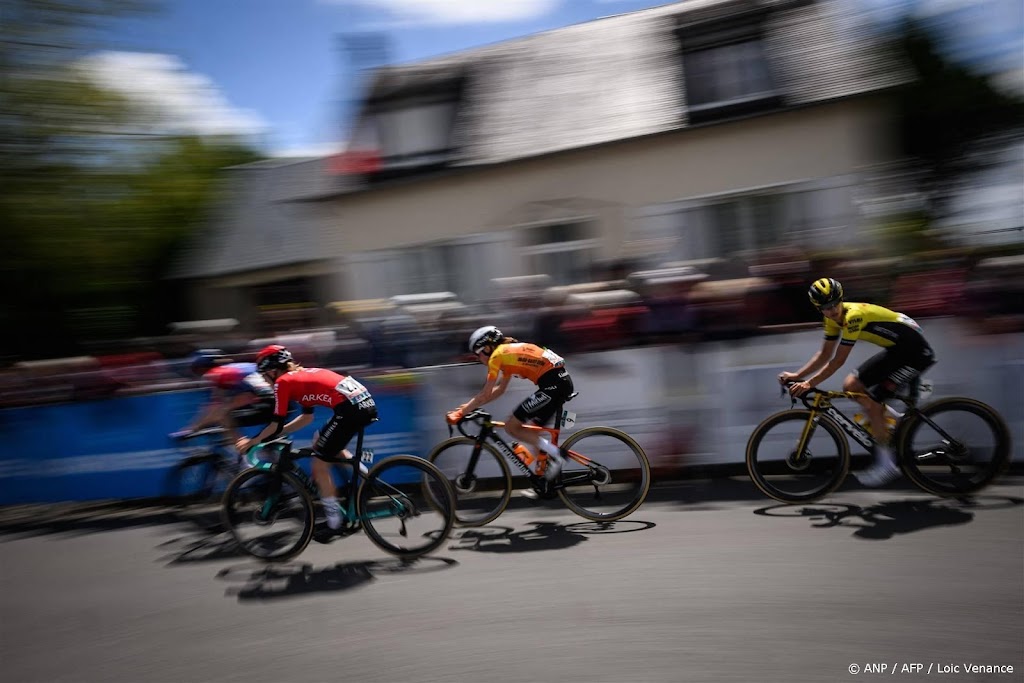 Team Visma - Lease a Bike haalt Frans talent Bunel