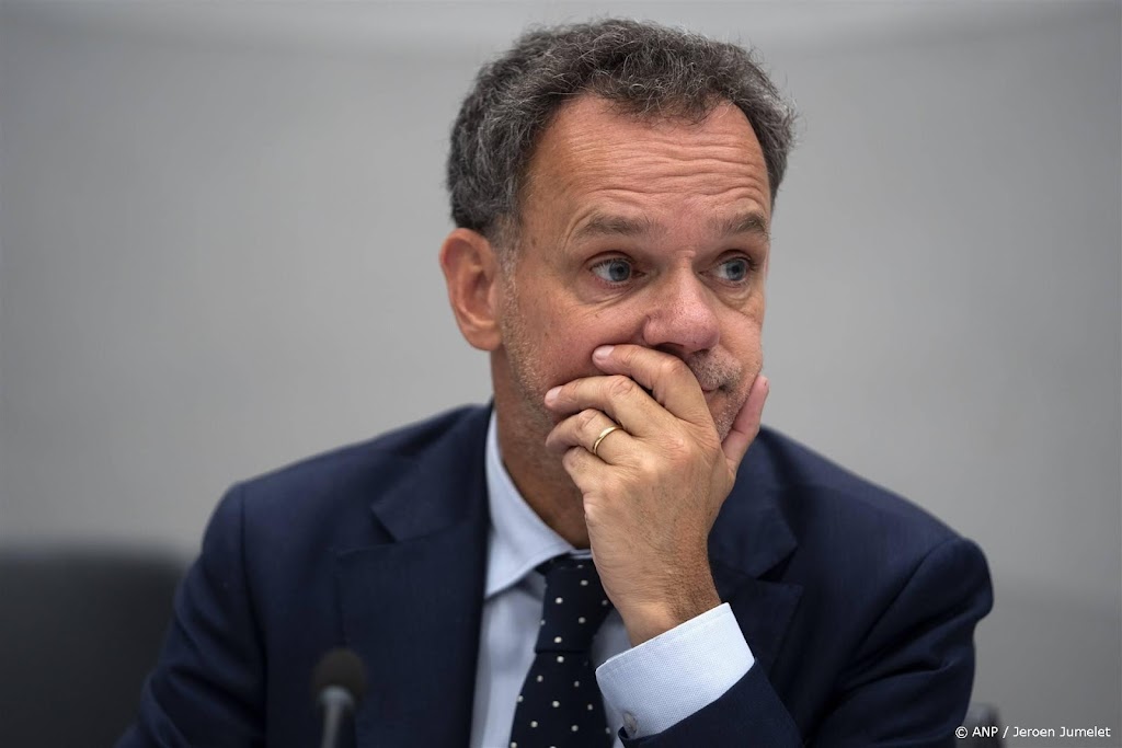 Minister Veldkamp weerspreekt PVV en BBB op standpunten Oekraïne