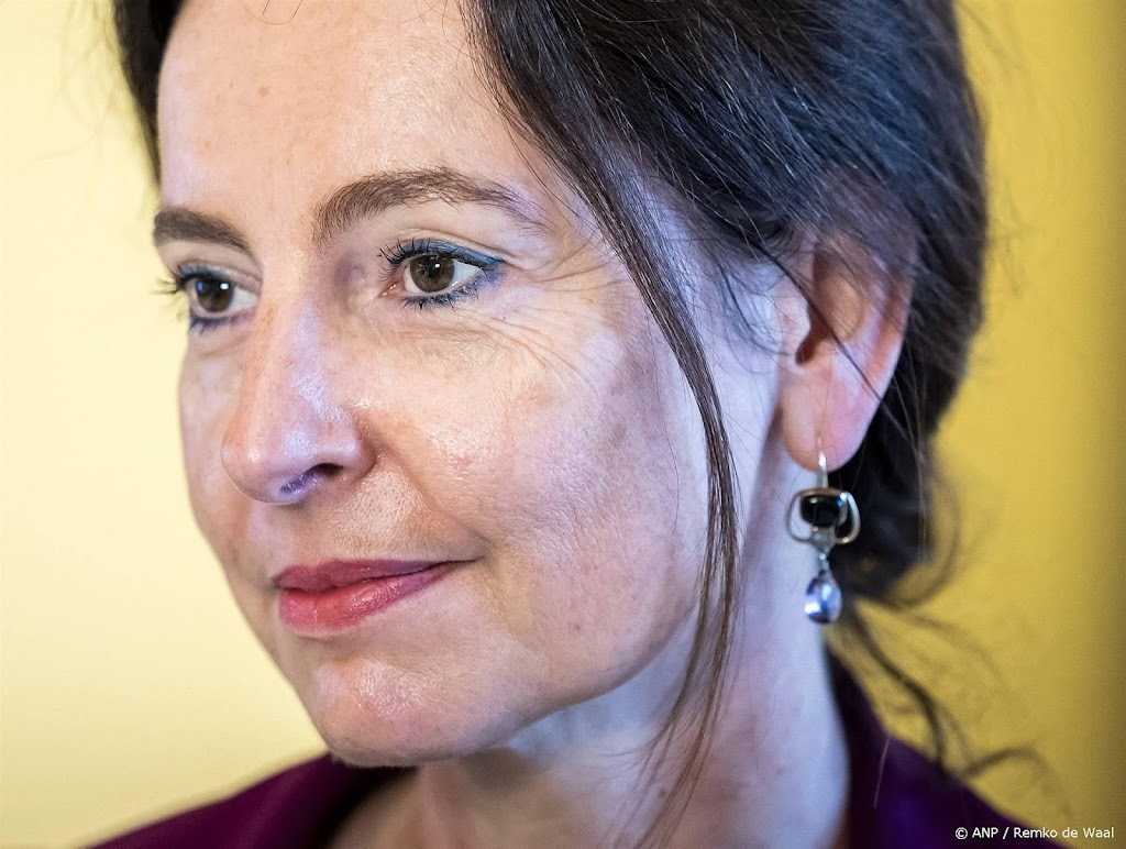 Houd elkaar heel, zegt Uitermark na PVV-oproep om ontslag Halsema