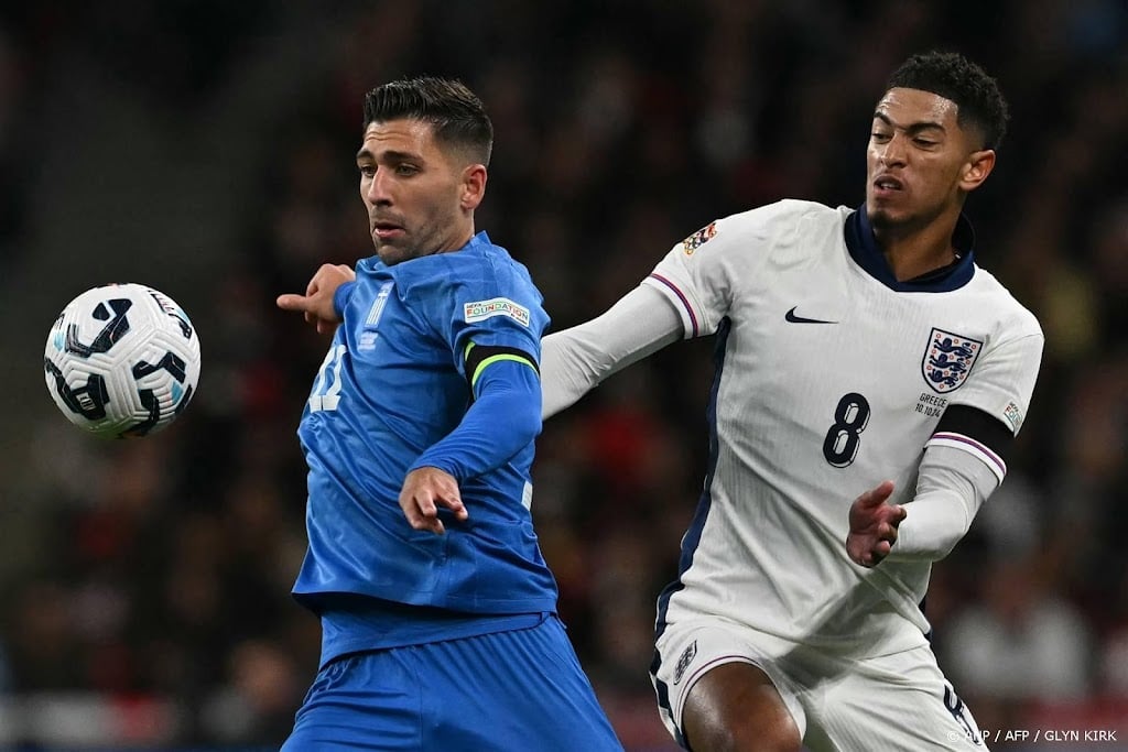 Grieken verrassen Engeland na eerbetoon voor Baldock