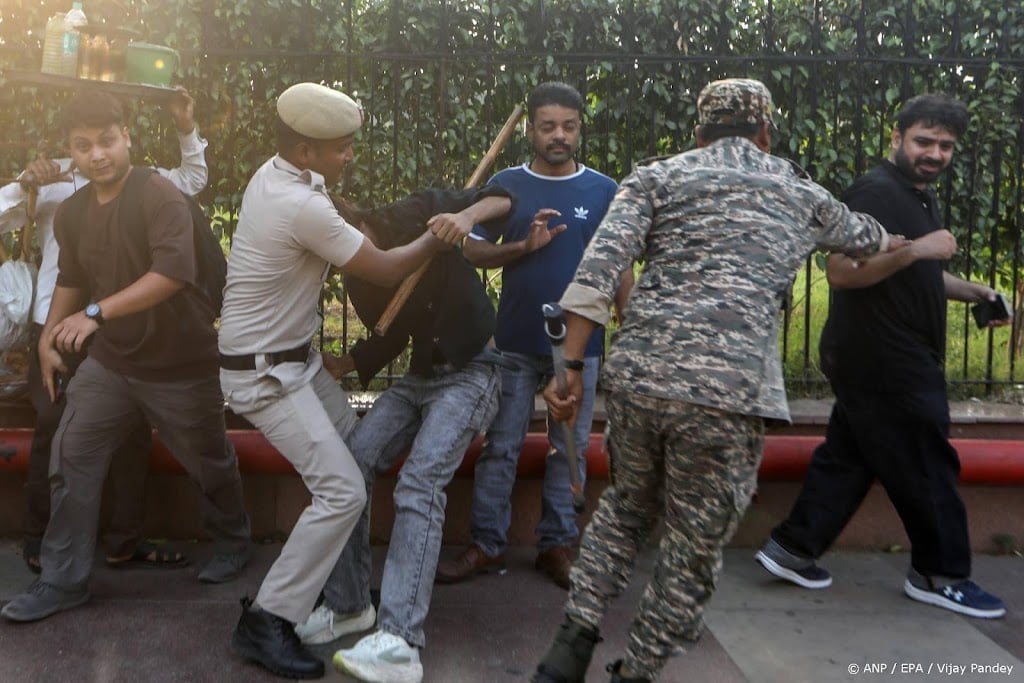Duizenden arrestaties bij jongerenprotest in India