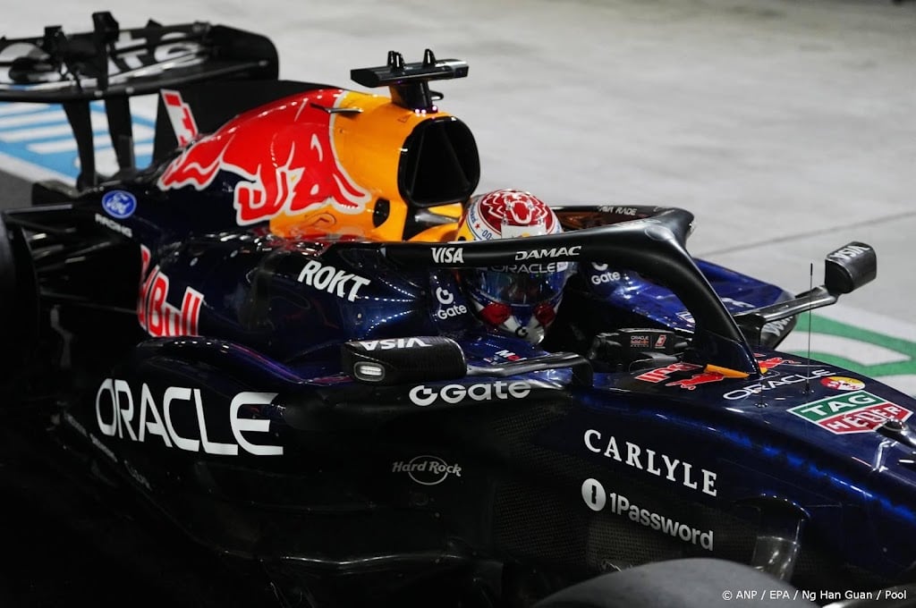 Verstappen verovert poleposition voor Grote Prijs van Singapore