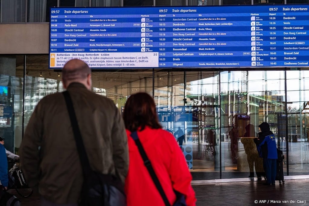 ProRail: treinverkeer Rotterdam-Delft zeker tot zondagavond plat