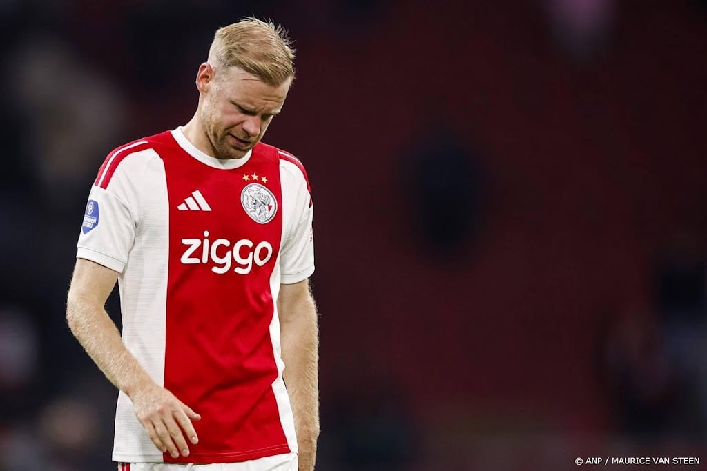 Ajax laat ook in thuiswedstrijd tegen NEC punten liggen 