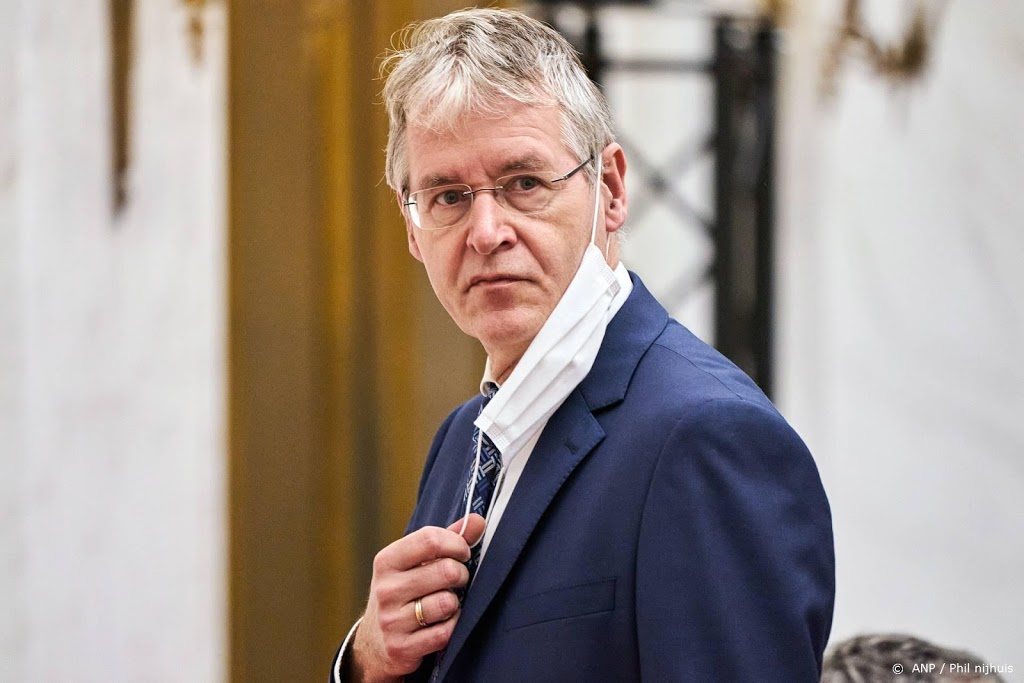 Slob: anti-homoverklaring op school 'grondwettelijke vrijheid' 