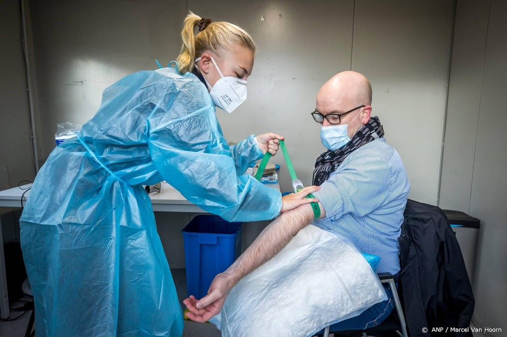 Afgelopen week minder dan 44.000 nieuwe coronagevallen  