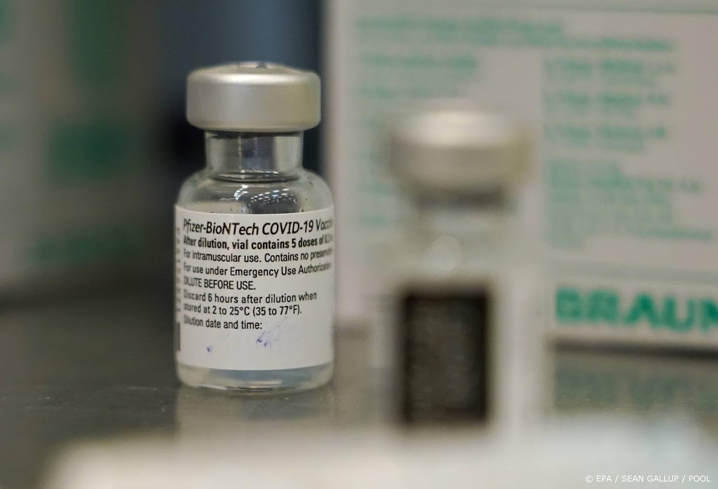 Duitse vaccinatiecommissie adviseert Pfizer voor 30-minners