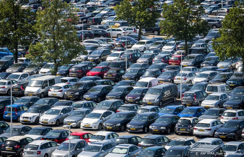 Nog altijd minder auto's en bussen op de weg dan voor corona