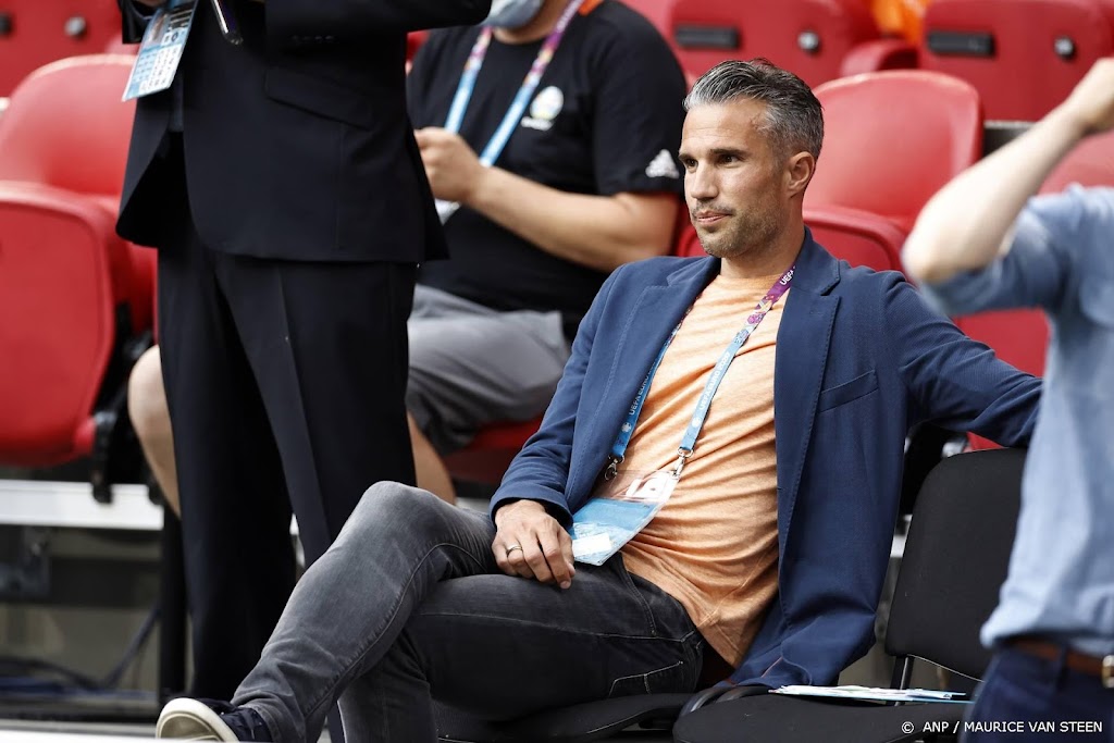 Hoogste trainersopleiding start met Van Persie, Maduro en Kreek