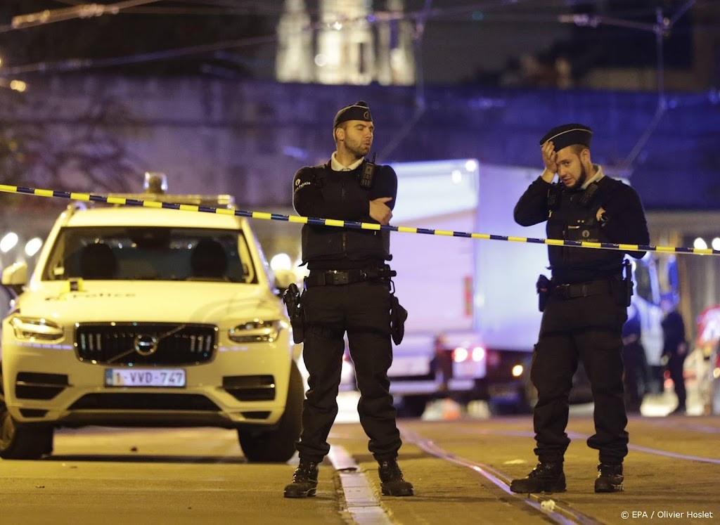Belgische agent doodgestoken in Brussel, dader neergeschoten