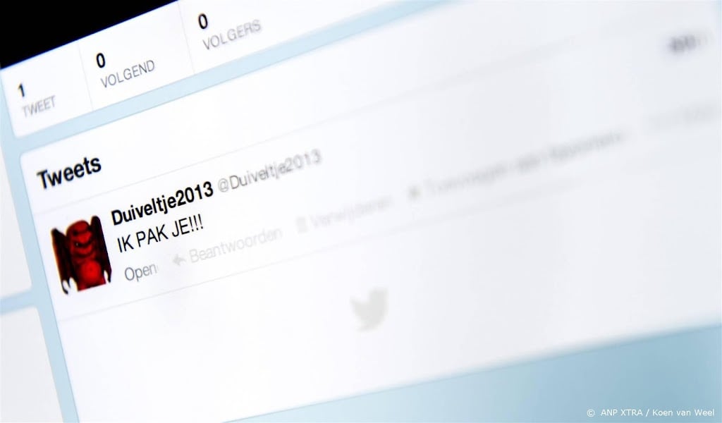 Campagne #hierniet tegen online grensoverschrijdend gedrag
