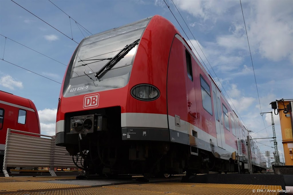 Treinmachinisten Duitsland dreigen rond Kerstmis te staken