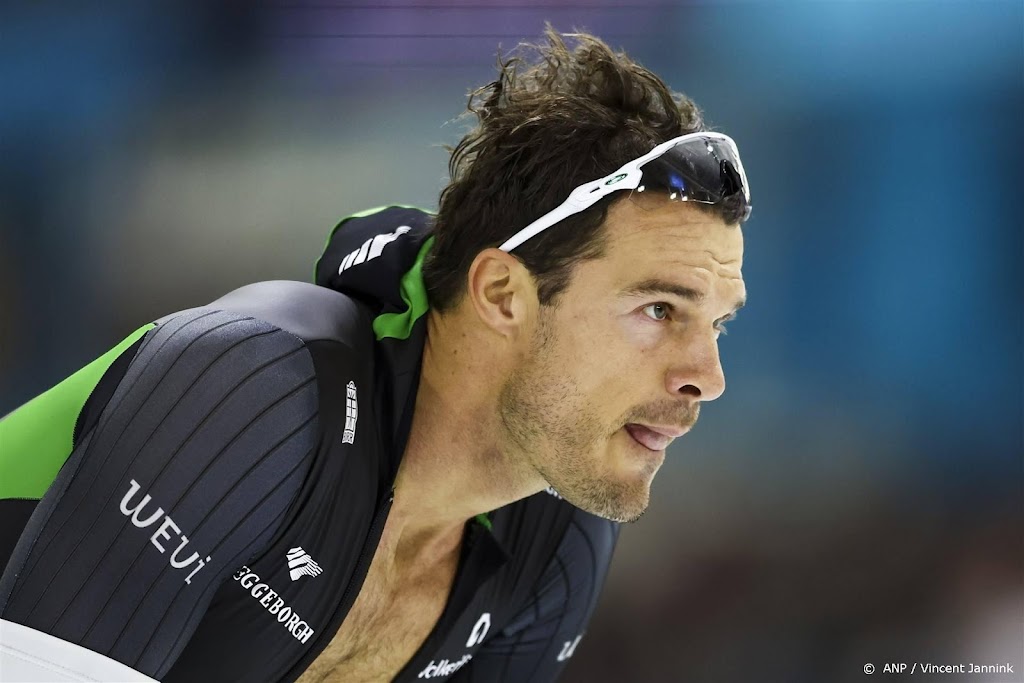 Sprinter Otterspeer net naast podium op eerste 500 meter