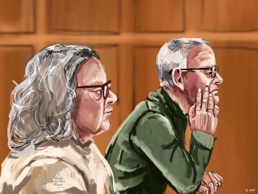 Eisen tot 16 jaar voor misbruik en mishandeling dochters