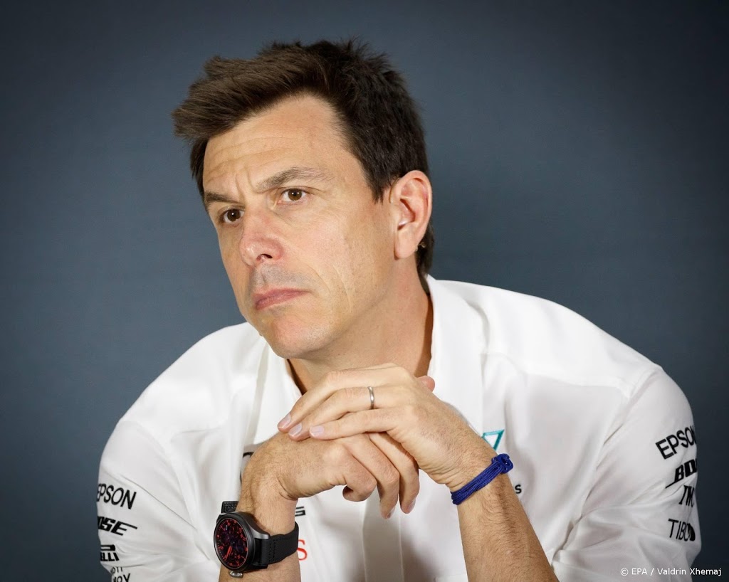 Mercedes gaat voor eerherstel in Abu Dhabi