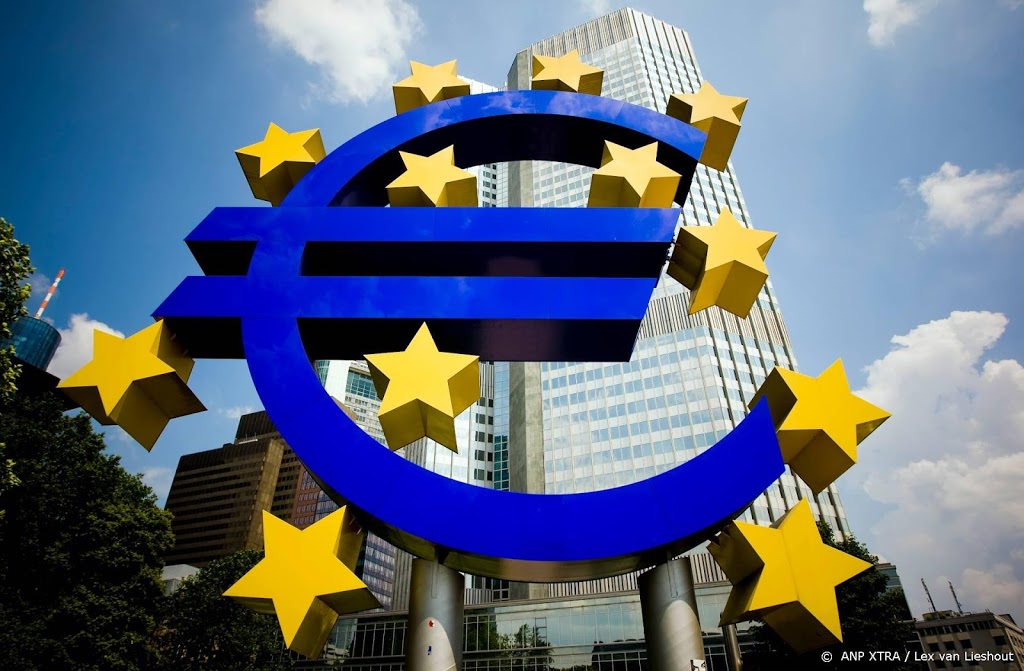 ECB houdt rente gelijk en vergroot opkoopprogramma