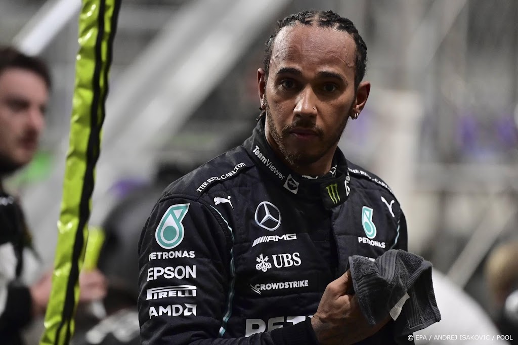 Hamilton in tweede training Abu Dhabi wel sneller dan Verstappen 