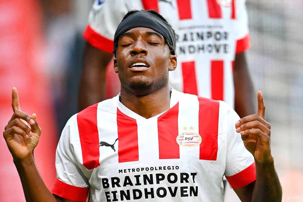 PSV wint op Herdgang oefenduel van Poolse kampioen