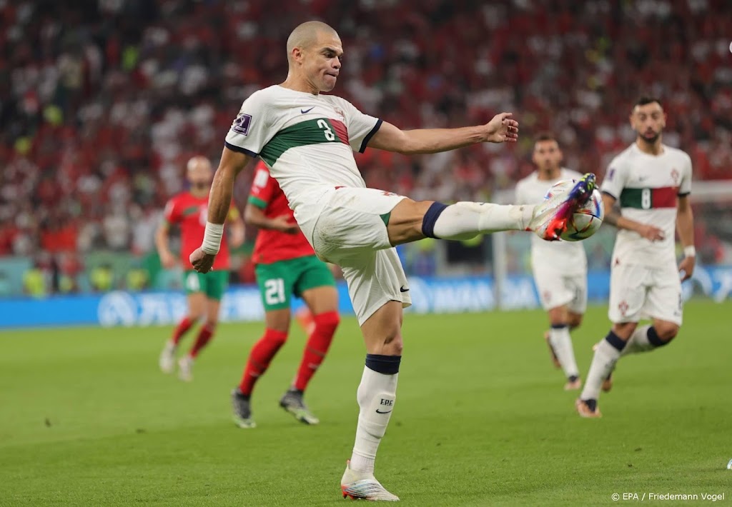Portugees Pepe breekt arm in verloren duel met Marokko