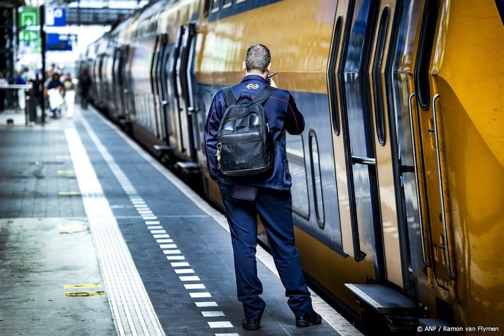 Problemen met treinverkeer rond Schiphol en Amsterdam Zuid