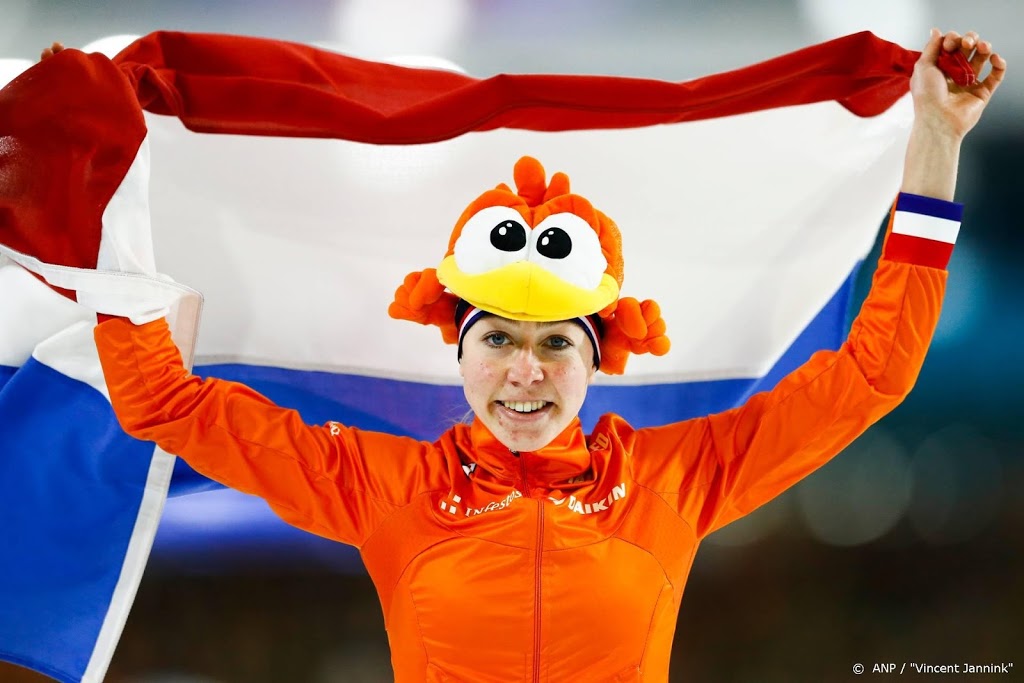 Schaatsster Visser prolongeert Europese titel op 3000 meter