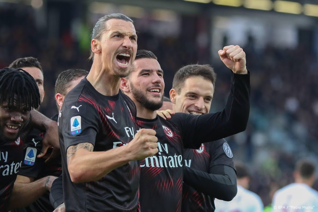 Zlatan draagt met doelpunt bij aan zege AC Milan