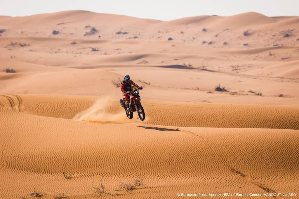 Klassementsleider Cornejo boekt eerste dagzege in Dakar Rally
