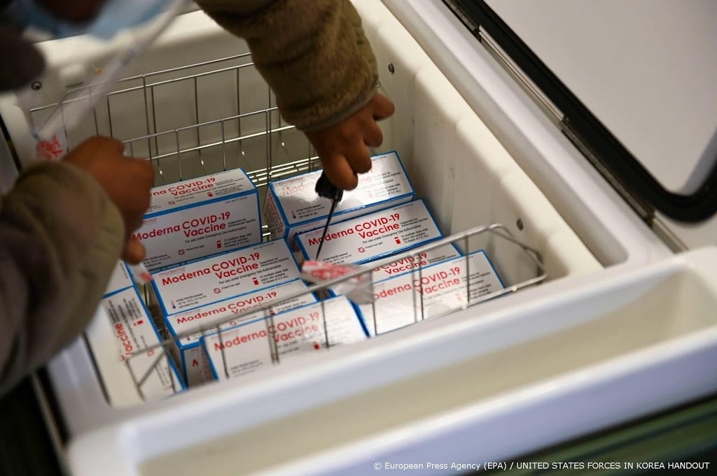 Nederland doneert extra geld voor coronavaccins voor arme landen