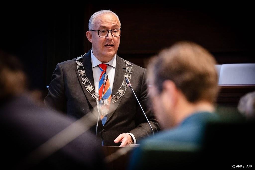 Leiding gemeenteraad Rotterdam wist al jaar van vertrek Aboutaleb