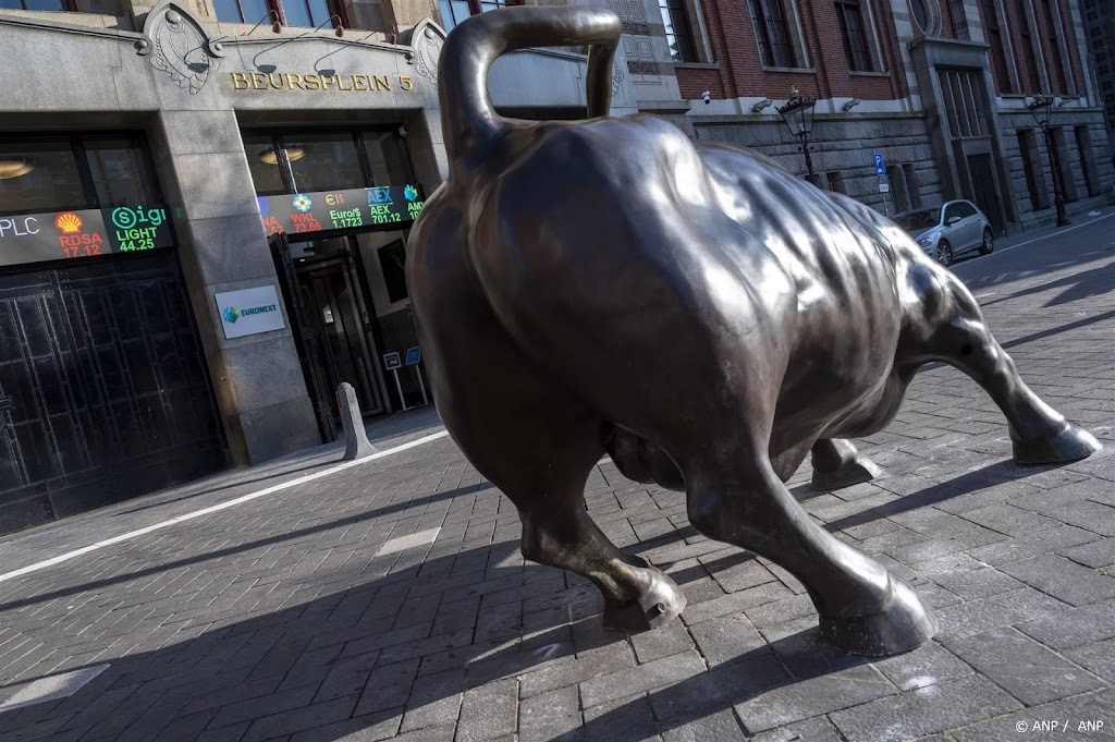 Damrak eindigt in het rood na Amerikaanse inflatiecijfer