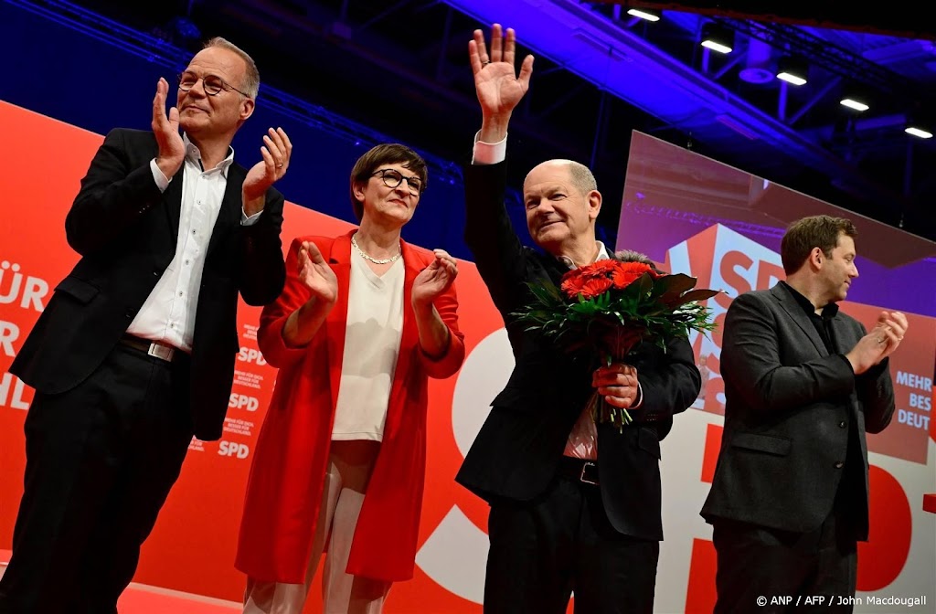 Scholz officieel gekozen als SPD-leider bij verkiezingen