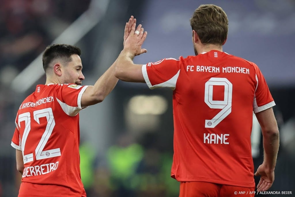 Bayern München begint 2026 met grote zege op Wolfsburg