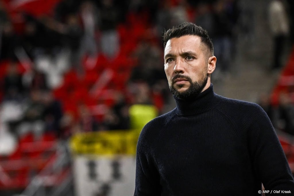 Voormalig Ajax-coach Farioli verlengt contract bij FC Porto 