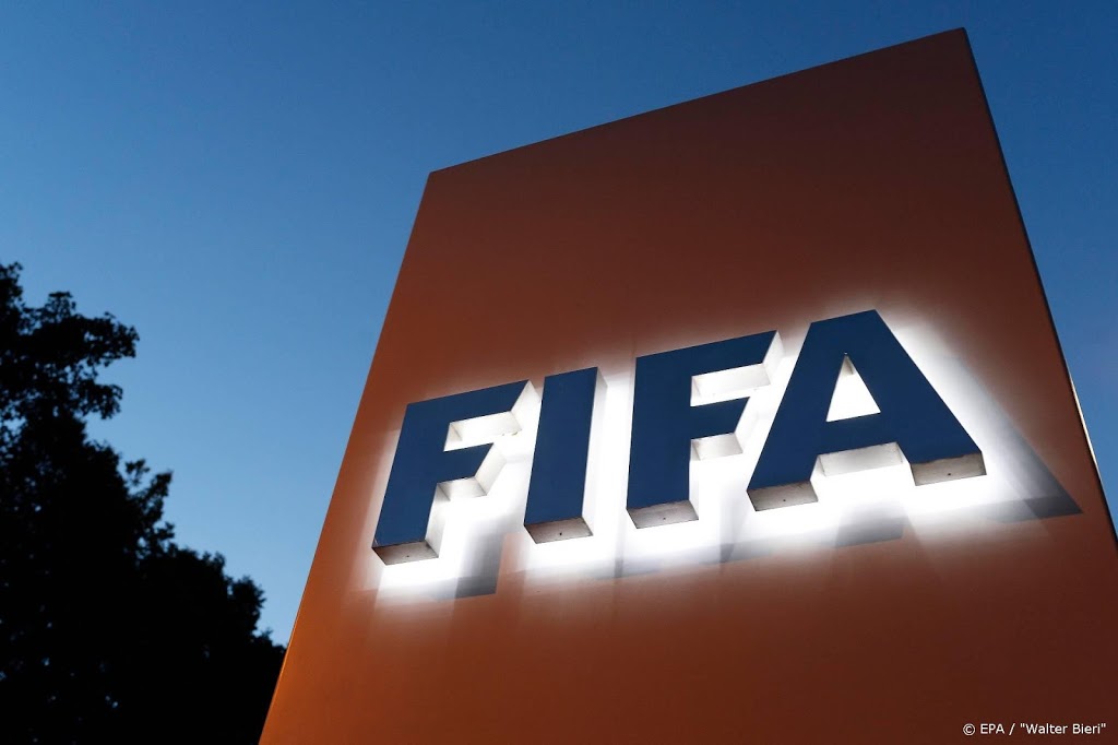 FIFA reserveert 15 miljoen voor voetballers zonder salaris