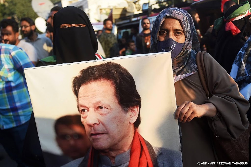 Definitieve uitslag verkiezingen Pakistan bevestigt winst Khan
