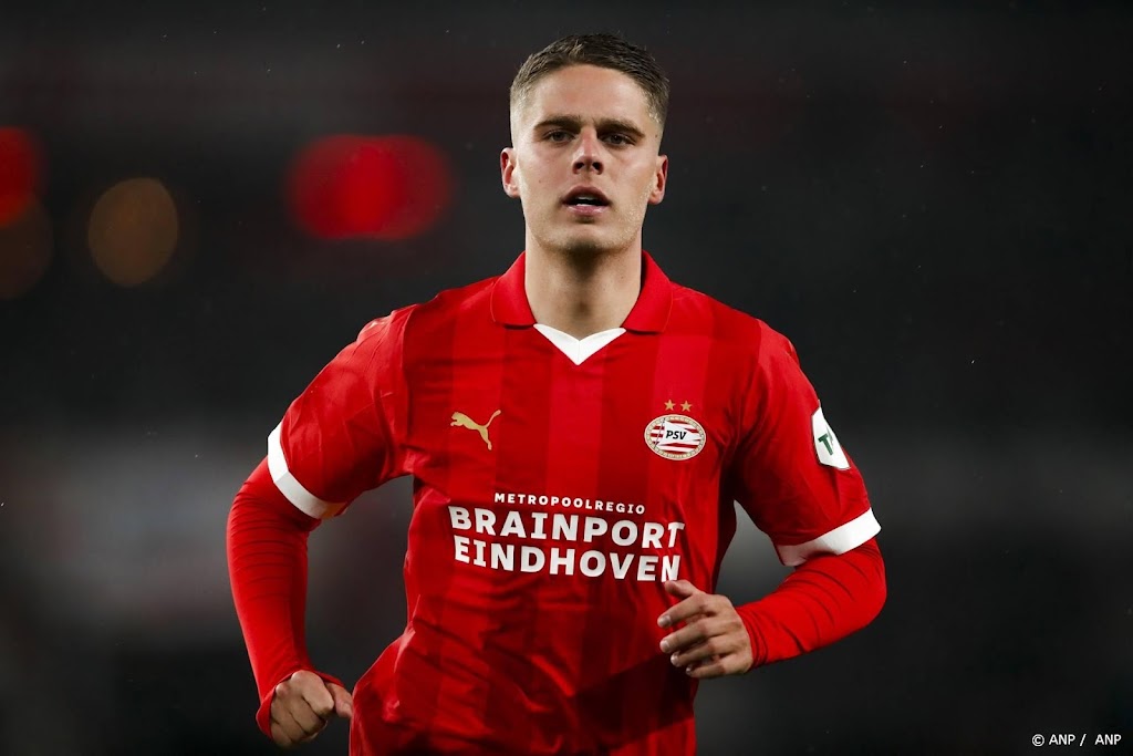 PSV sloeg biedingen uit Rusland en Saudi-Arabië op Veerman af