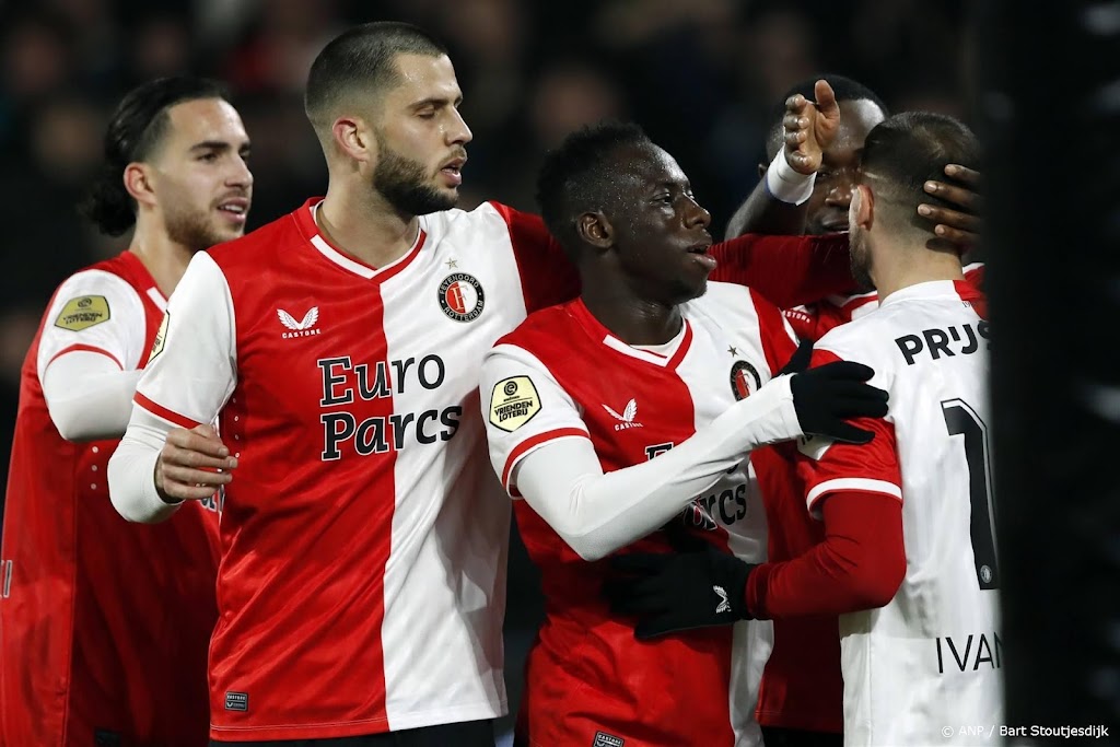 Feyenoord verslaat Sparta Rotterdam met 2-0